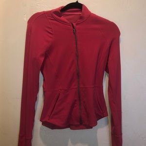 VEUC lululemon cropped jacket rulu fabric size 4 dusty rose